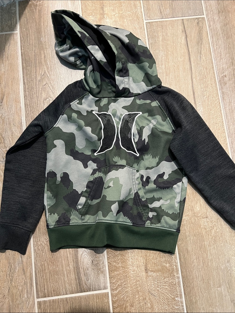 Hurley Boys' Green & Black Camo Hooded Sweatshirt
